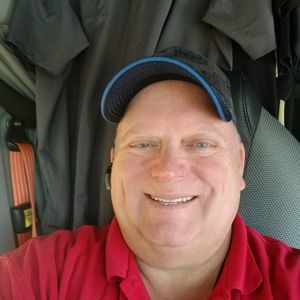 Meet your Posher, Eric